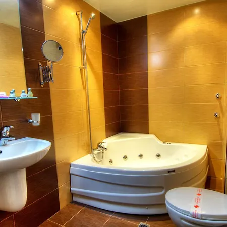Hotel Luxor 3*
