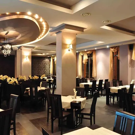 Hotel Luxor 3*